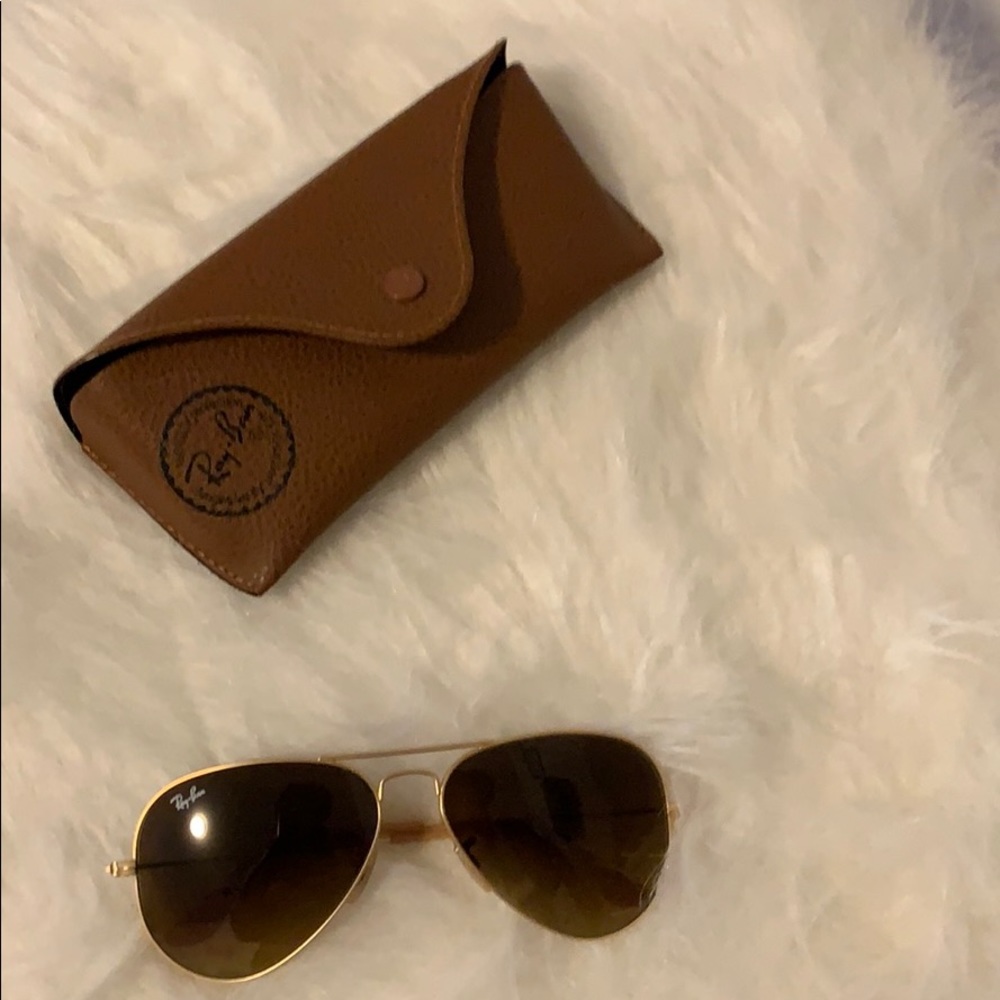 Ray-Ban Aviator Sunglasses